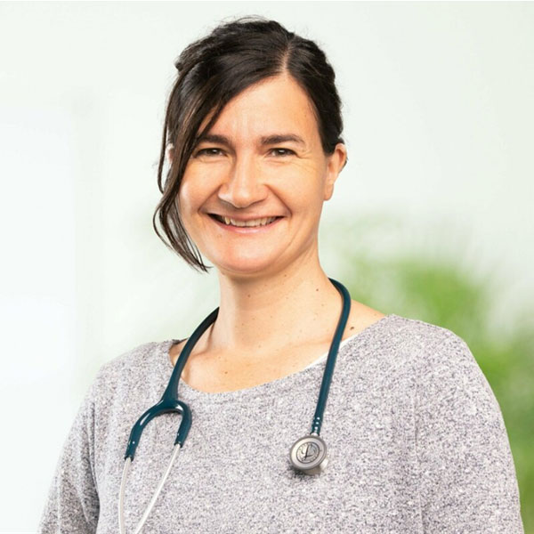 Dr. med. Alice Voit